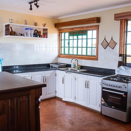 Wild Amboseli Ndovu Cottage. 외부 사진