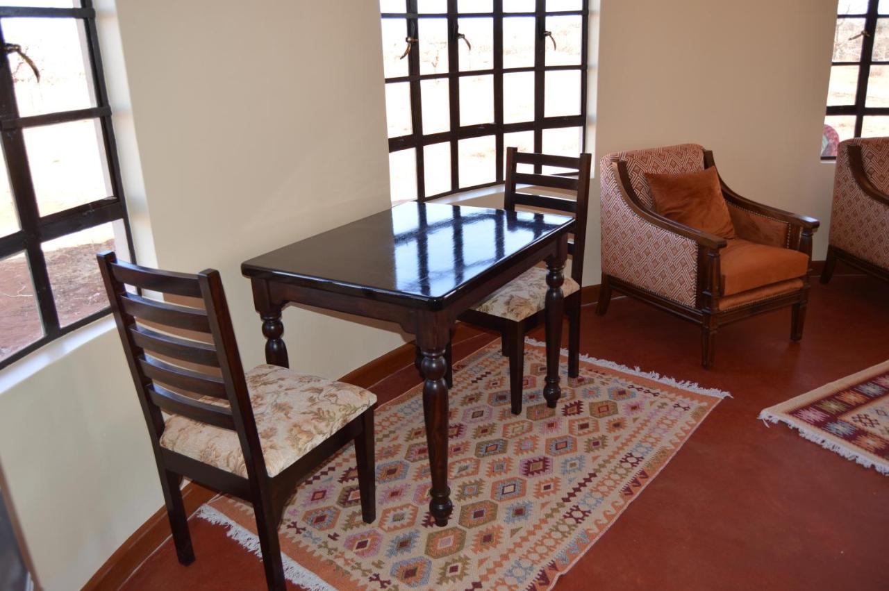 Wild Amboseli Ndovu Cottage. 외부 사진