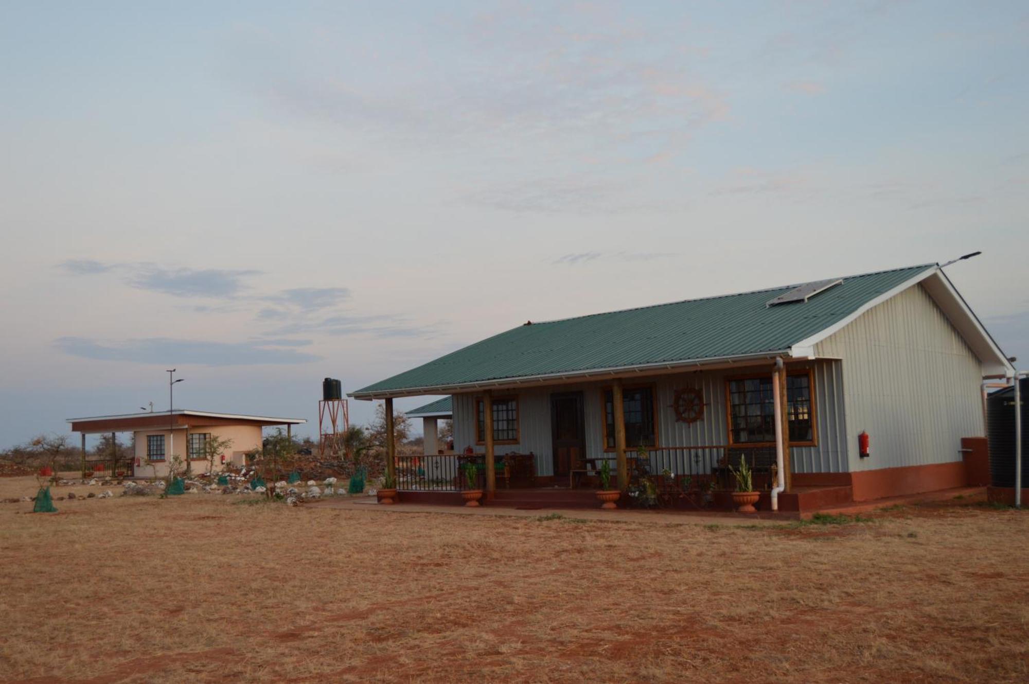 Wild Amboseli Ndovu Cottage. 외부 사진