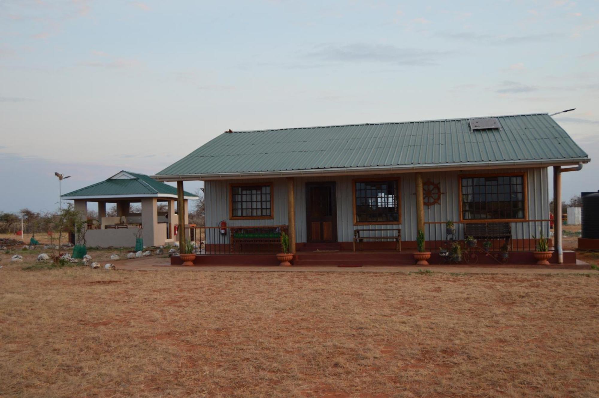 Wild Amboseli Ndovu Cottage. 외부 사진